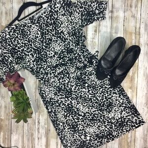 Ann Taylor Floral Print Wrap Dress size S petite